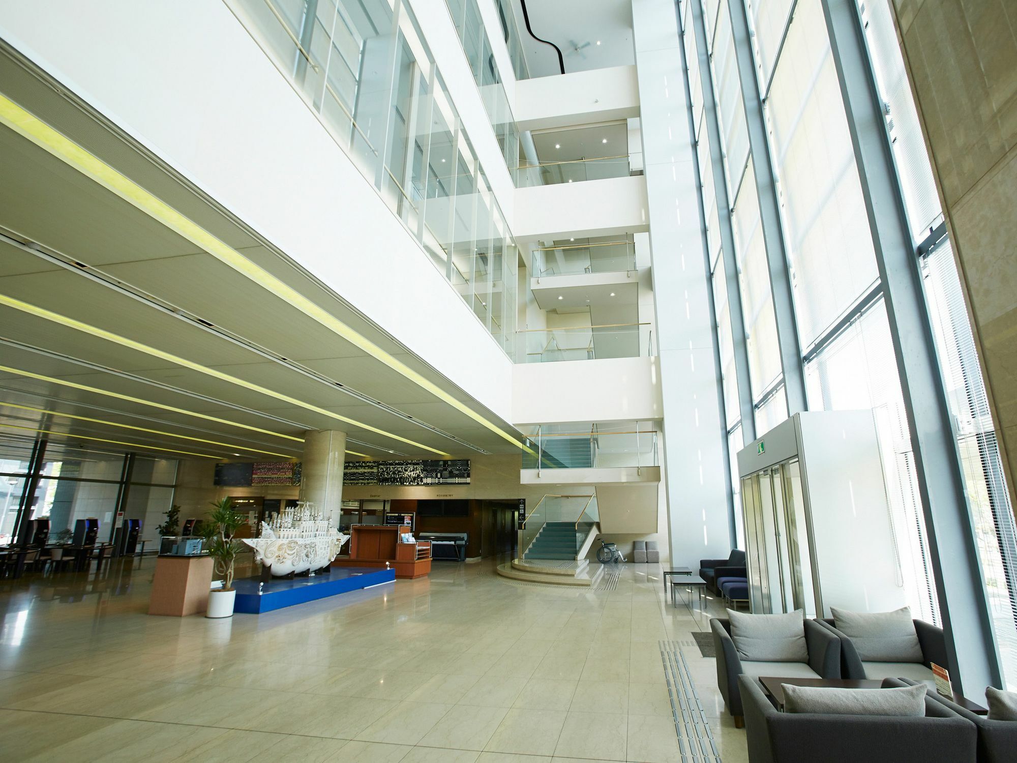 Osaka Academia Hotel Ngoại thất bức ảnh